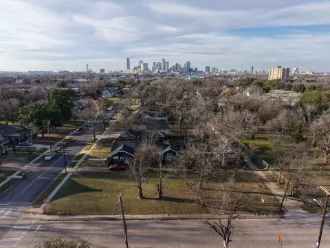 3636 Wendelkin St, Dallas, TX 75215