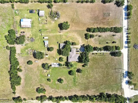 1521 Pioneer Rd, New Fairview, TX 76078