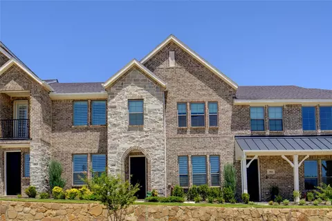 308 Spring Hill Rd, Flower Mound, TX 75028