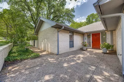 674 Russwood Dr, Pottsboro, TX 75076