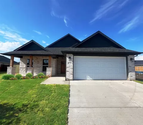 2129 Gabriel Dr, Sherman, TX 75092