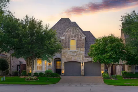 615 Brookstone Dr, Irving, TX 75039