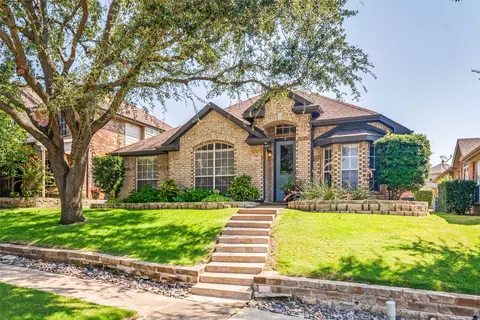 2260 Garden Crest Dr, Rockwall, TX 75087