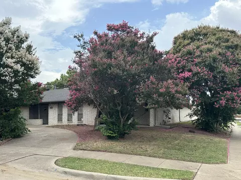 2613 Brennan Ct, Plano, TX 75075