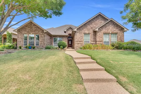 100 Chase Oaks Ct, Mansfield, TX 76063