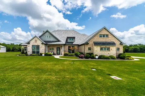 2117 Buck Ct, Caddo Mills, TX 75135