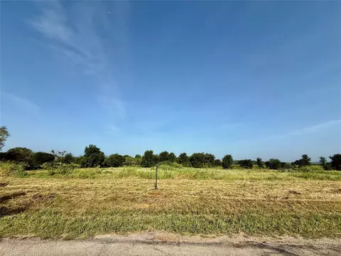 850 Withers Rd, Mineral Wells, TX 76067