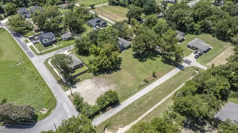 122 Scott St, Terrell, TX 75160 photo 4