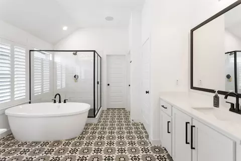 Bath - 3545 W Cheney Ave, Celina, TX 75009 photo 5 of 6