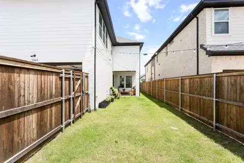 Exterior - 3545 W Cheney Ave, Celina, TX 75009 photo 3 of 5