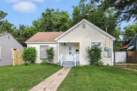 3114 Chilton St, Fort Worth, TX 76112