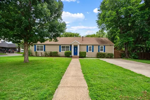 402 S Walker St, Mesquite, TX 75149