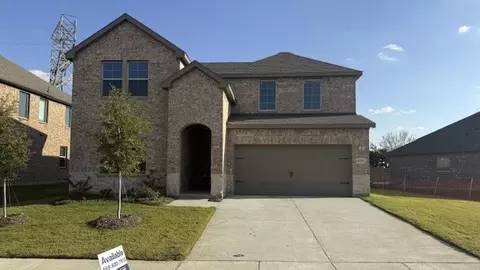 8294 Hunsaker Ln, Garland, TX 75043