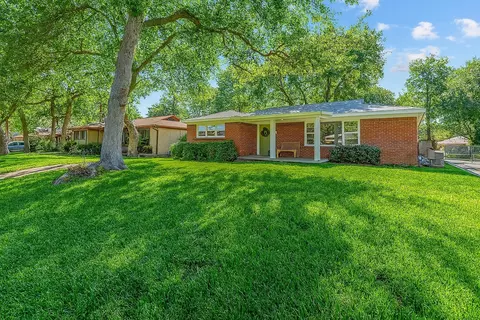 5413 Santa Barbara Ave, Fort Worth, TX 76114