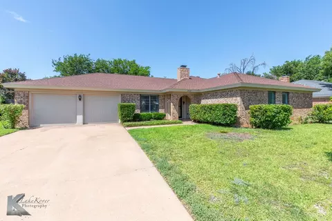 3718 Santa Monica Dr, Abilene, TX 79605