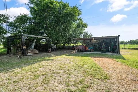 5679 County Road 1137, Leonard, TX 75452 photo 28