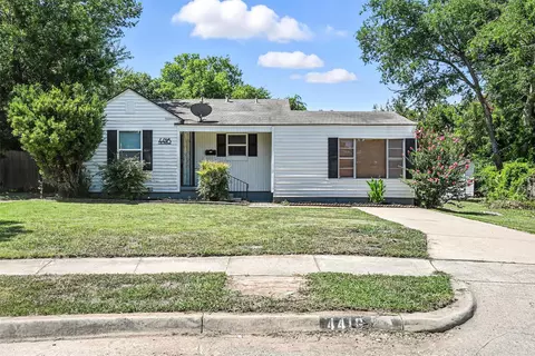 4416 Surrey St, Fort Worth, TX 76133
