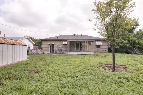 Exterior - 3908 N 21 A St, Waco, TX 76708 photo 5 of 5