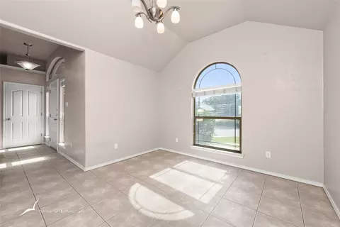 7018 Springwater Ave, Abilene, TX 79606 photo 8