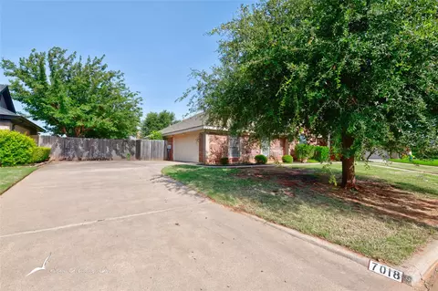 7018 Springwater Ave, Abilene, TX 79606 photo 2