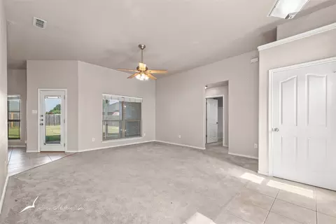 7018 Springwater Ave, Abilene, TX 79606 photo 3
