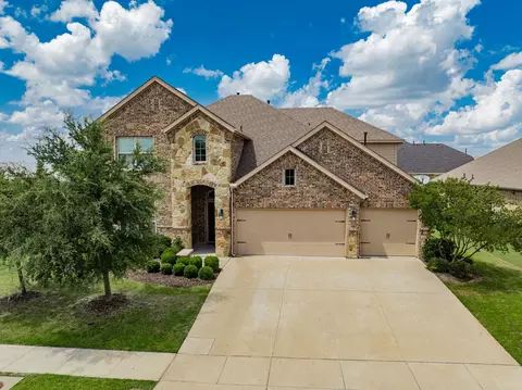 3030 Maverick Dr, Heath, TX 75126