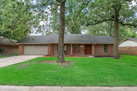 6015 Fox Chase Trl, Shreveport, LA 71129