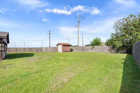 Exterior - 100 Thompson Cir, Lorena, TX 76655 photo 6 of 8