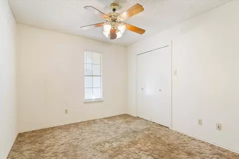 Bedroom - 100 Thompson Cir, Lorena, TX 76655 photo 3 of 4
