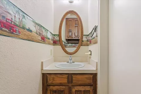 Bath - 100 Thompson Cir, Lorena, TX 76655 photo 5 of 5