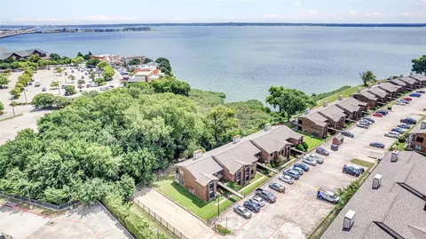 4452 Chaha Rd #203, Garland, TX 75043