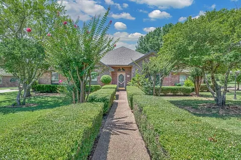 105 Thiele Rd, Lorena, TX 76655