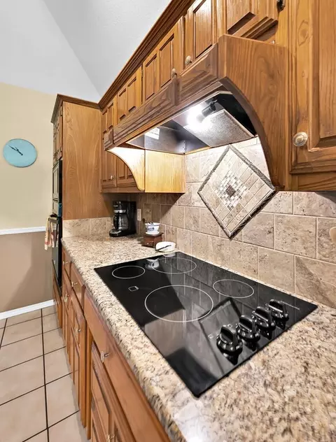 105 Thiele Rd, Lorena, TX 76655 photo 12
