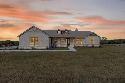 400 Hayden Faith Ct, Springtown, TX 76082