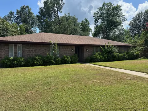 2609 Sterling Hart Dr, Commerce, TX 75428