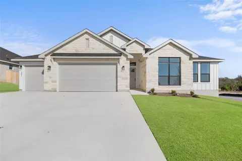 301 Boots Ct, Lorena, TX 76655 photo 2