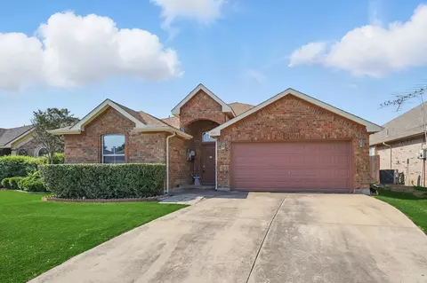4557 High Cotton Trl, Fort Worth, TX 76179