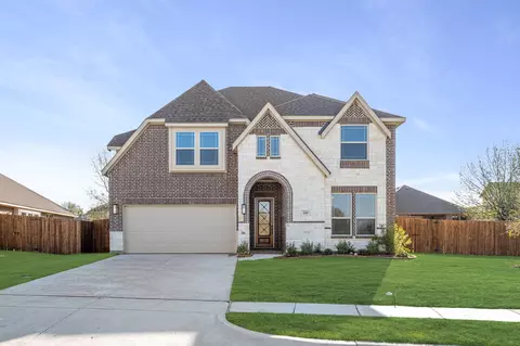 195 Creekside Dr, Sanger, TX 76266