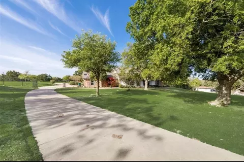 Other - 692 S Loop Dr, Cedar Hill, TX 75104 photo 2 of 9