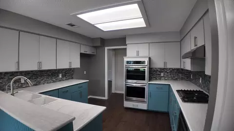 Kitchen - 692 S Loop Dr, Cedar Hill, TX 75104 photo 1 of 3