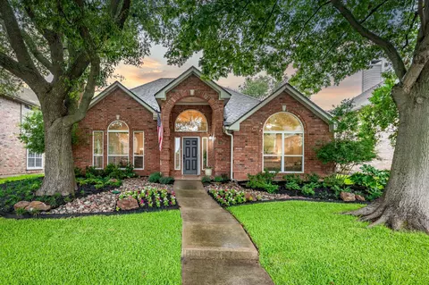 7905 Cross Plains Dr, Plano, TX 75025