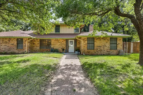 997 N Lydia St, Stephenville, TX 76401
