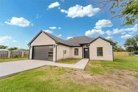 600 W 4th Street St, Breckenridge, TX 76424