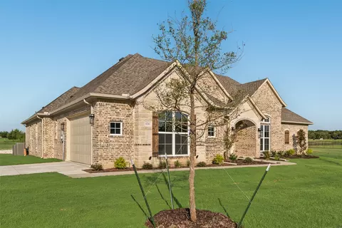 6261 Florence Dr, Midlothian, TX 76065
