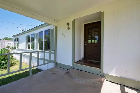 604 SW 21st St, Mineral Wells, TX 76067