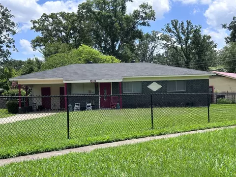 513 Lynbrook Blvd, Shreveport, LA 71106