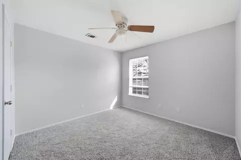 Bedroom - 116 Main Pl, Euless, TX 76040 photo 3 of 4