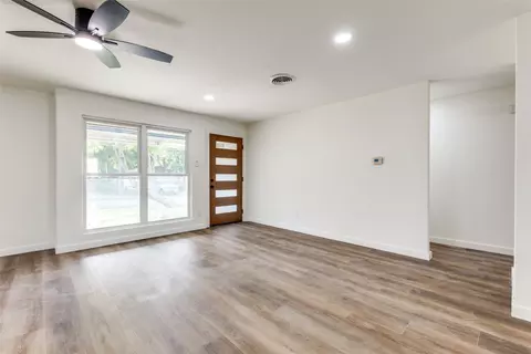 2141 Avis St, Mesquite, TX 75149