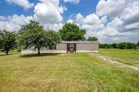 256 Hilltop Trl, New Fairview, TX 76078