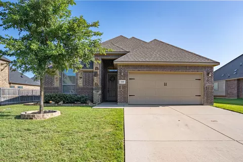 1160 Indigo Ln, Burleson, TX 76028